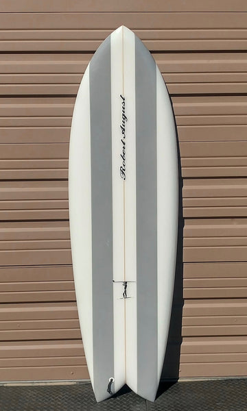 28693963_10213177048358592_181